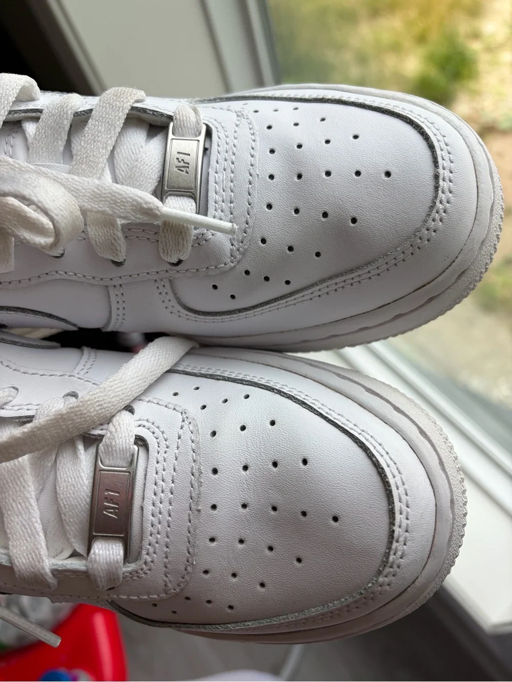Nike Kids White Leather Air Force 1 Sneakers